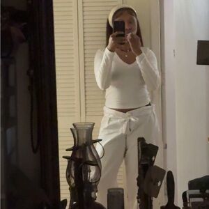 Meet your Posher, Mari